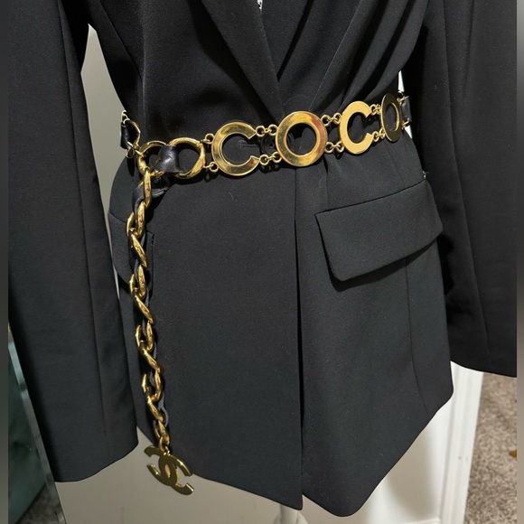 Vintage Chanel 93P large letter logo runway belt 🔥🔥🔥🔥 - Picture 10 of 14